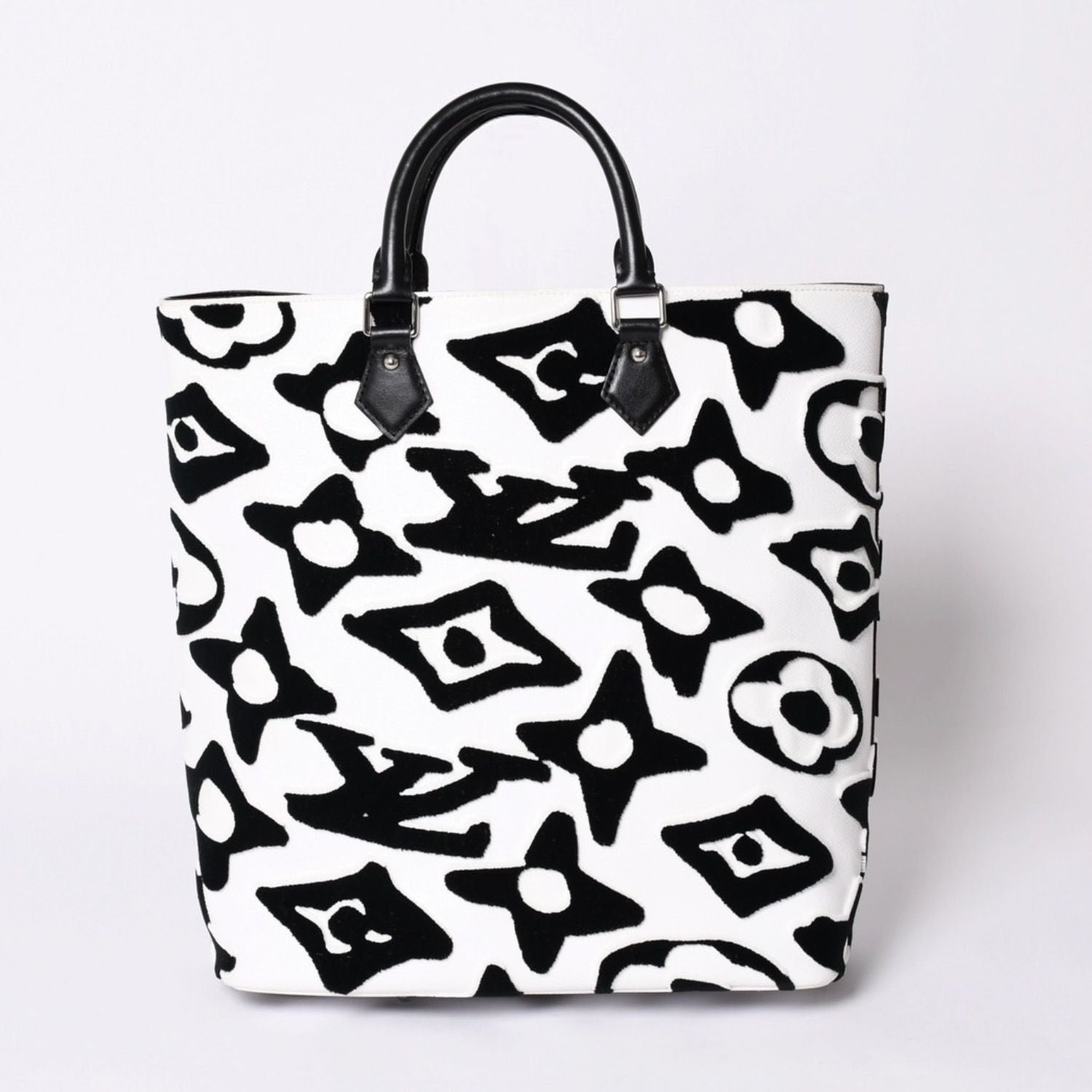 Louis Vuitton LV Xuf Cabas Tufted Monogram Tote Bag Black White — view 3