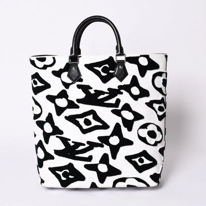 Louis Vuitton LV Xuf Cabas Tufted Monogram Tote Bag Black White — view 3