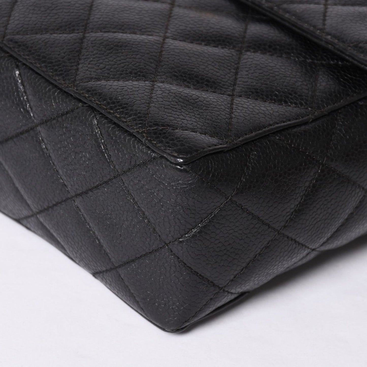 Chanel Shoulder Bag CC Logo Caviar Leather Black Quilted Gold — view 6