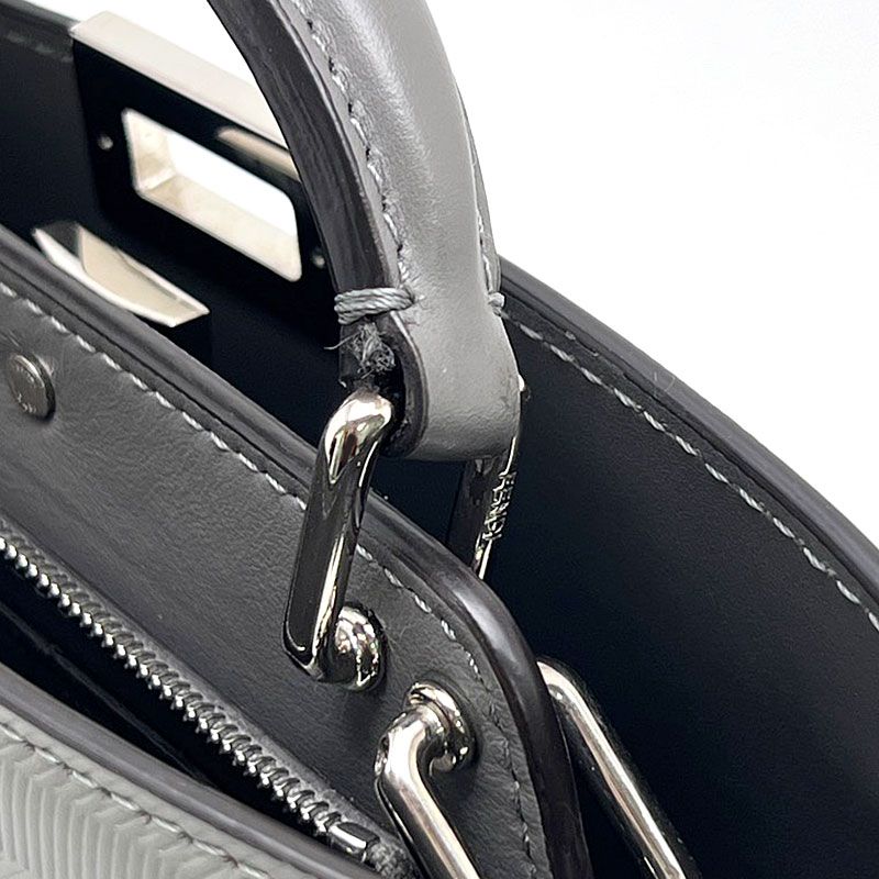 Fendi Peekaboo ISeeU Cross Shoulder Bag — view 6