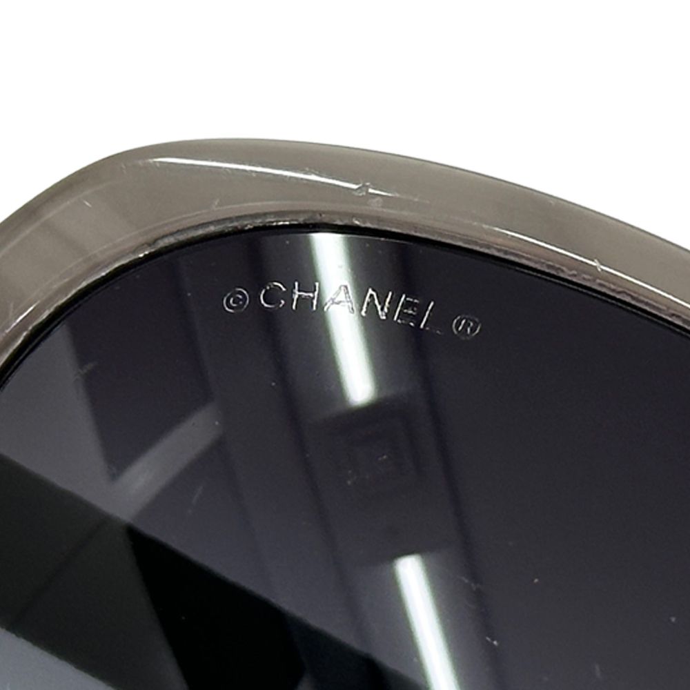 Chanel Sunglasses CC Logo Quilted Gray Black Eyewear — view 6