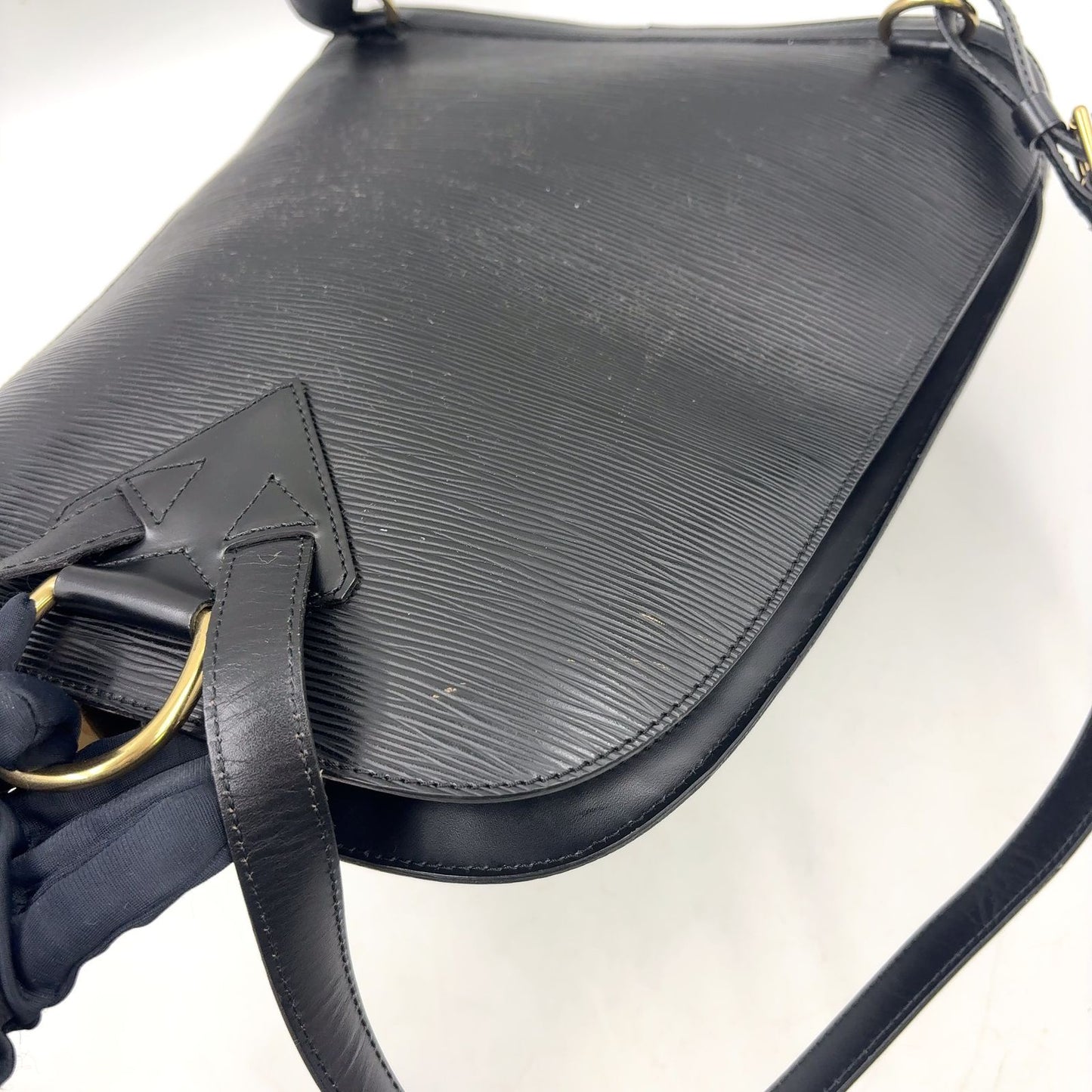 Louis Vuitton Gobelins Epi Noir Leather Black Backpack Gold — view 8