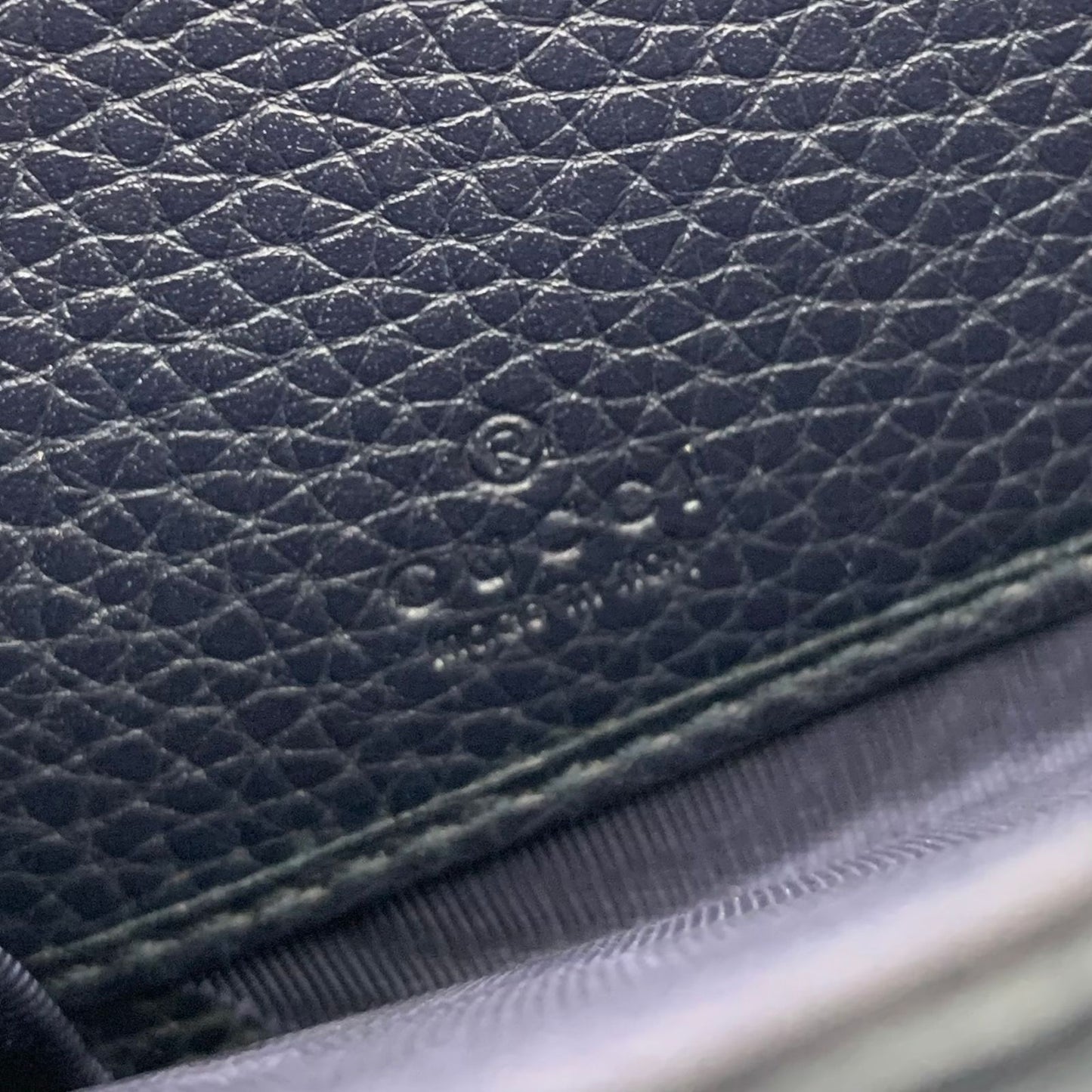 Gucci Zip Around Leather Black Wallet Silver — view 3