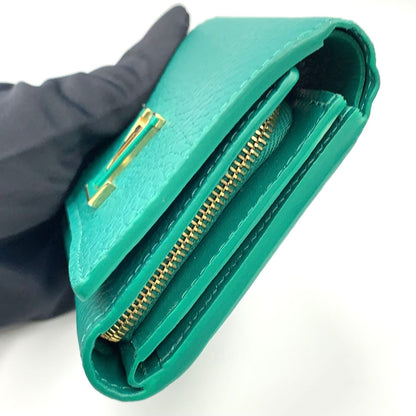 Louis Vuitton Portefeuille Capucines Enabled Leather Green Wallet Gold — view 7