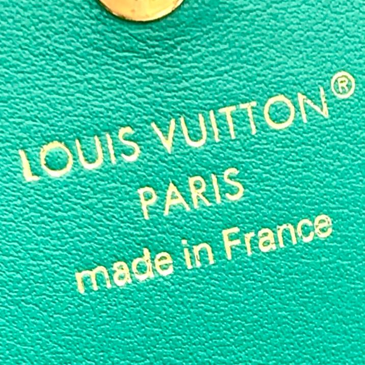 Louis Vuitton Portefeuille Capucines Enabled Leather Green Wallet Gold — view 5
