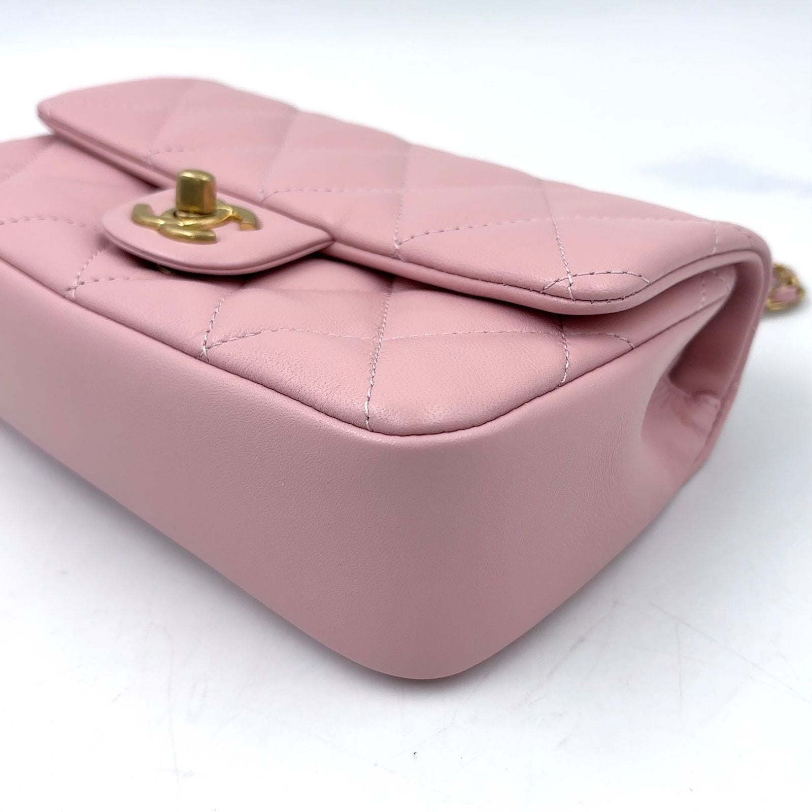 Chanel Mini Quilted Heart Charm Random Lambskin Pink Chain Shoulder Bag Gold — view 6