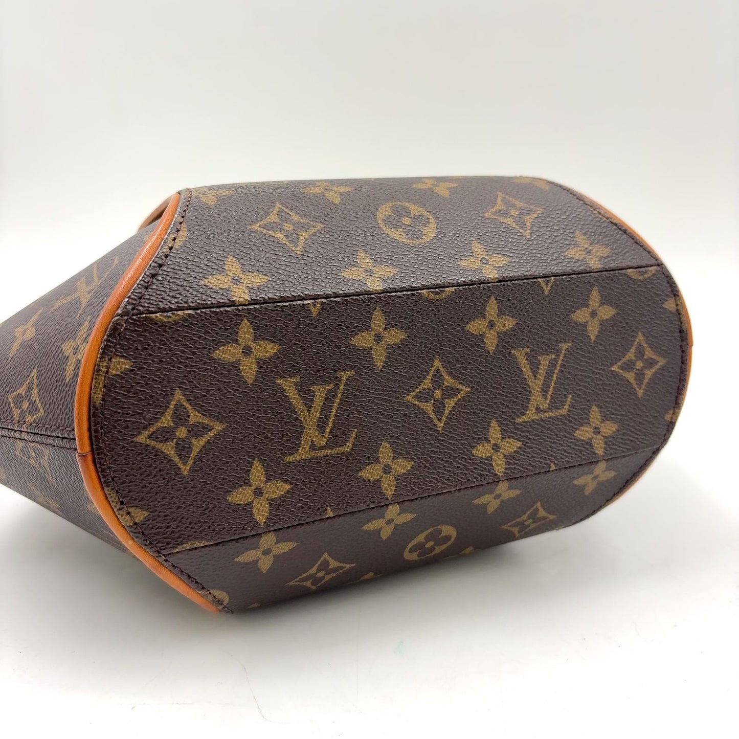 Louis Vuitton Ellipse PM Monogram Leather Brown Handbag Gold — view 9