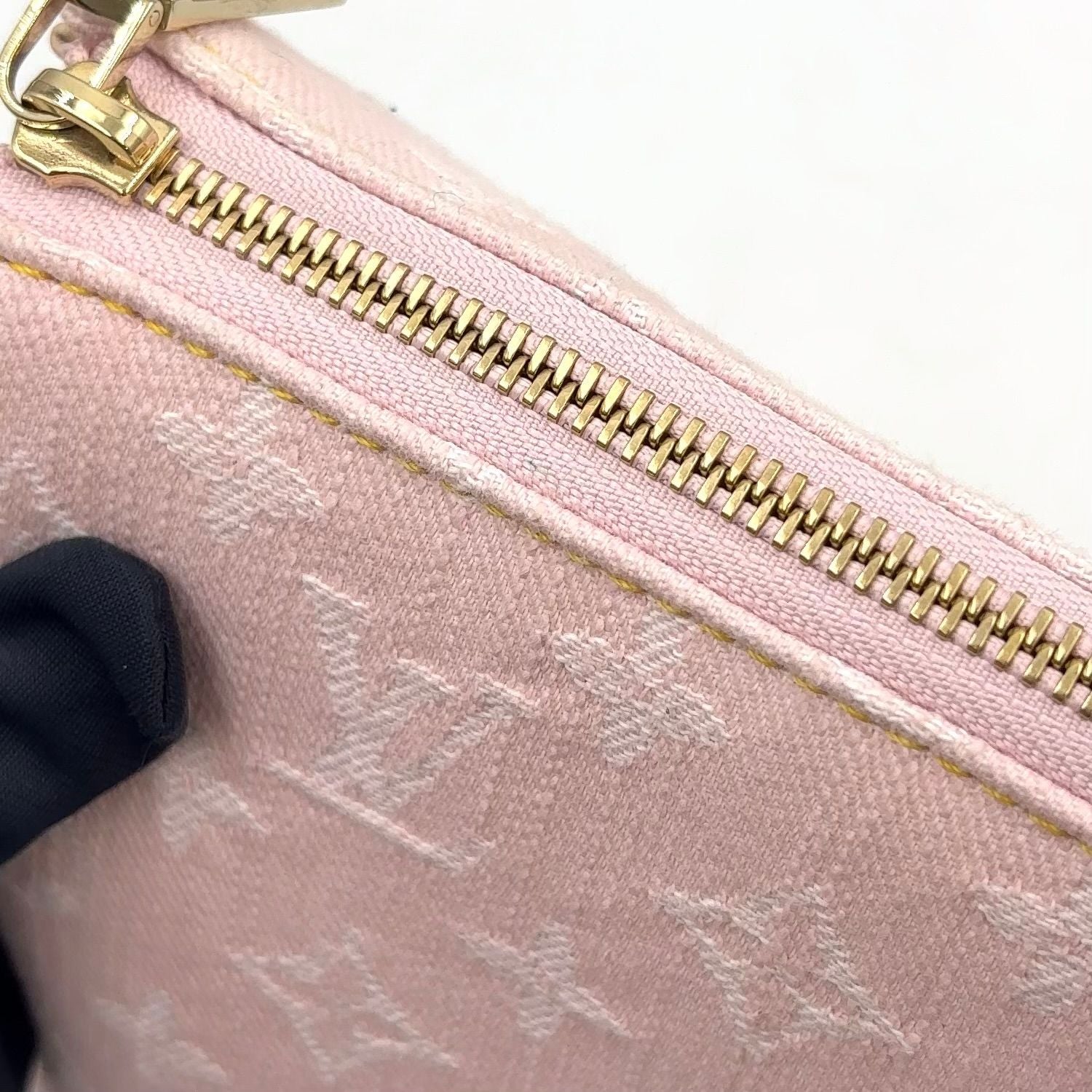 Louis Vuitton PM 2-Way Chain Cotton Pink Shoulder Bag Gold — view 9