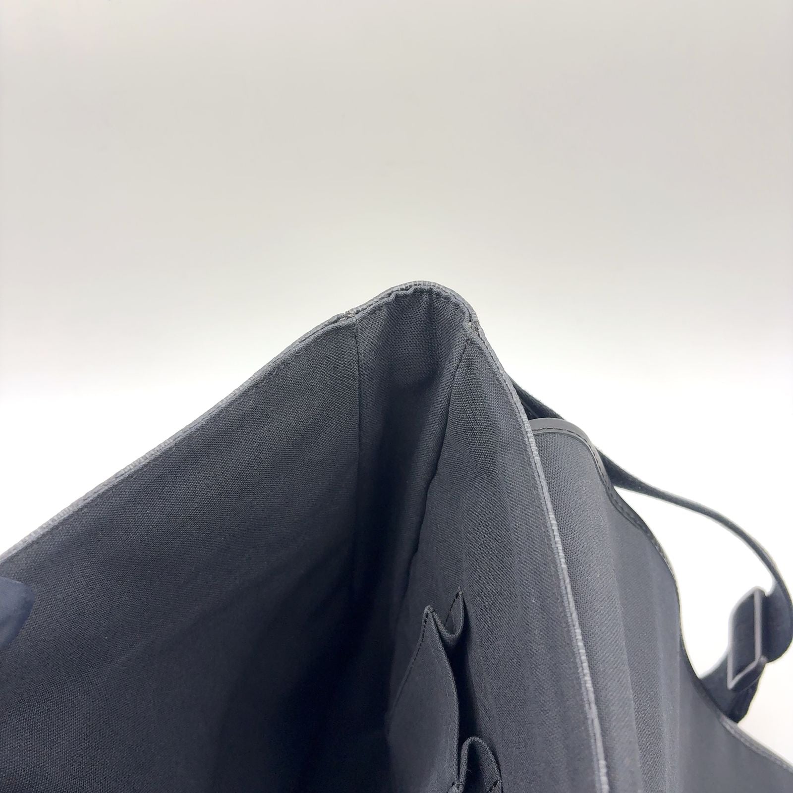 Louis Vuitton Daniel MM Damier Graphite Leather Black Shoulder Bag Silver — view 6