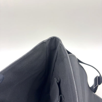 Louis Vuitton Daniel MM Damier Graphite Leather Black Shoulder Bag Silver — view 6
