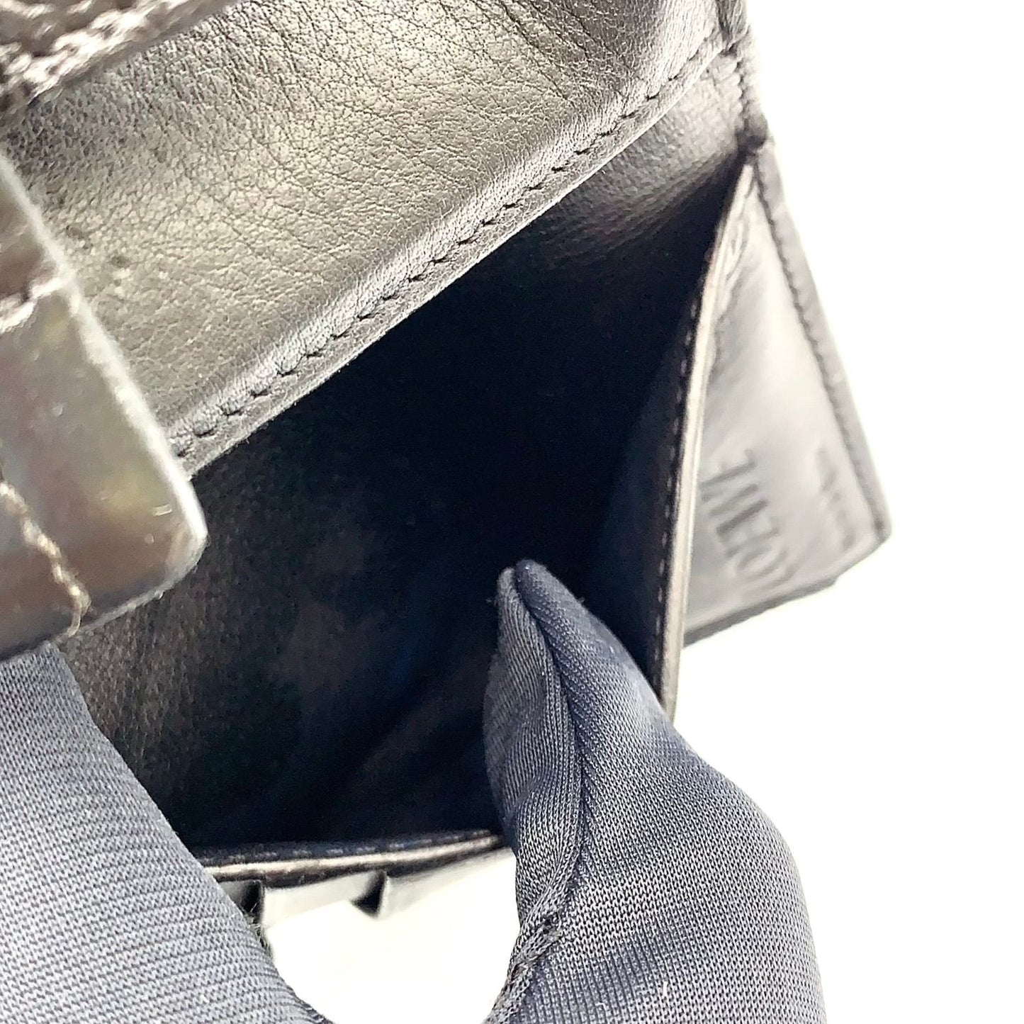 Loewe Vertical Wallet Small Trifold Leather Black Silver — view 6
