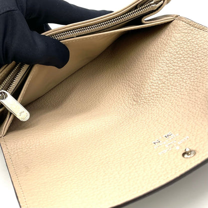 Louis Vuitton Portefeuille Iris Mahina Gare Initial Available Leather Beige — view 9