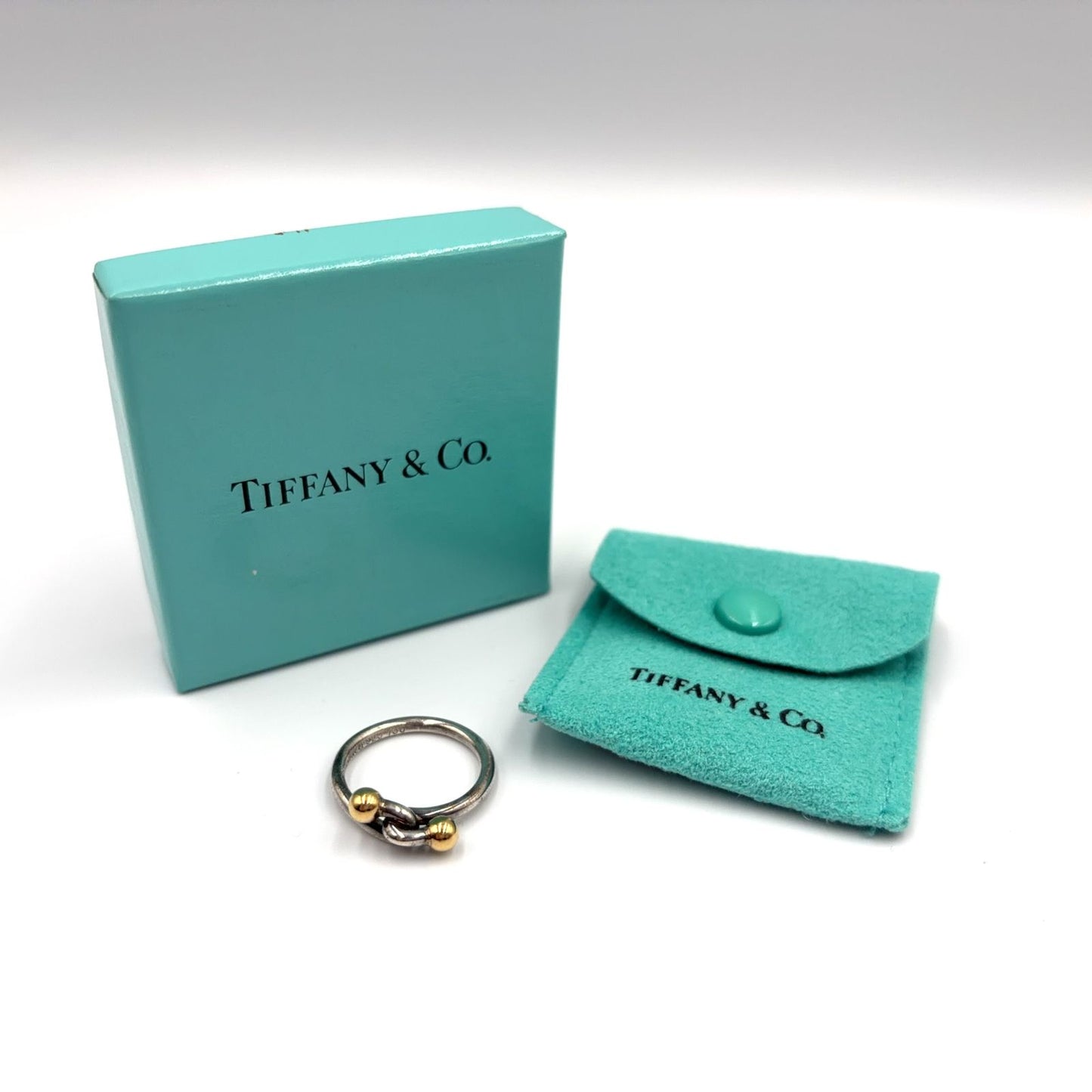 Tiffany & Co Knot 18k Yellow Gold Silver Ring — view 8