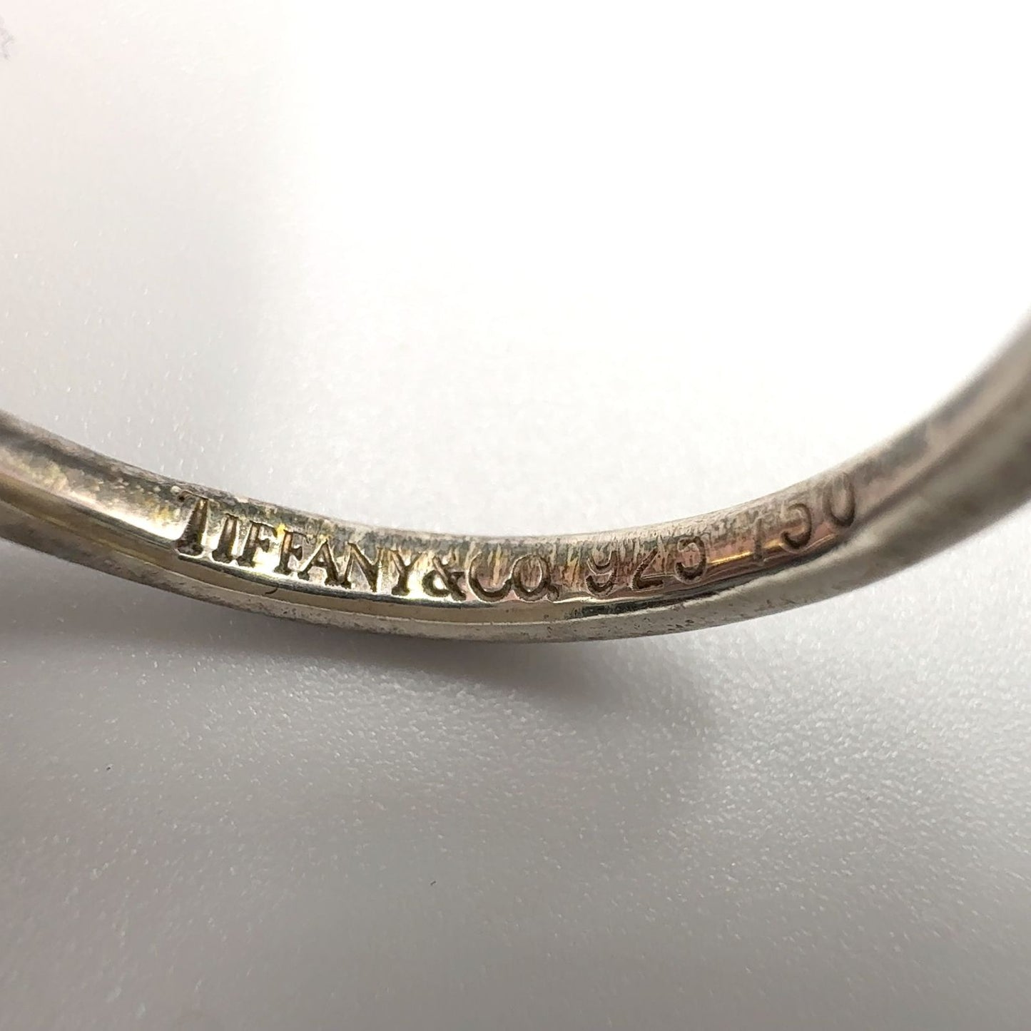 Tiffany & Co Knot 18k Yellow Gold Silver Ring — view 4