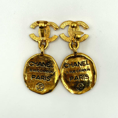 Chanel CC Logo Cambon Plate Gold Plated Earrings — view 5