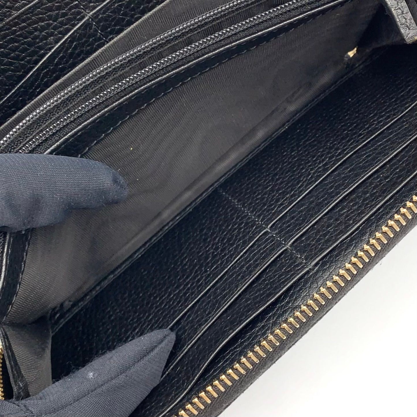 Gucci Soho Interlocking Zip Around Leather Black Wallet Gold — view 8