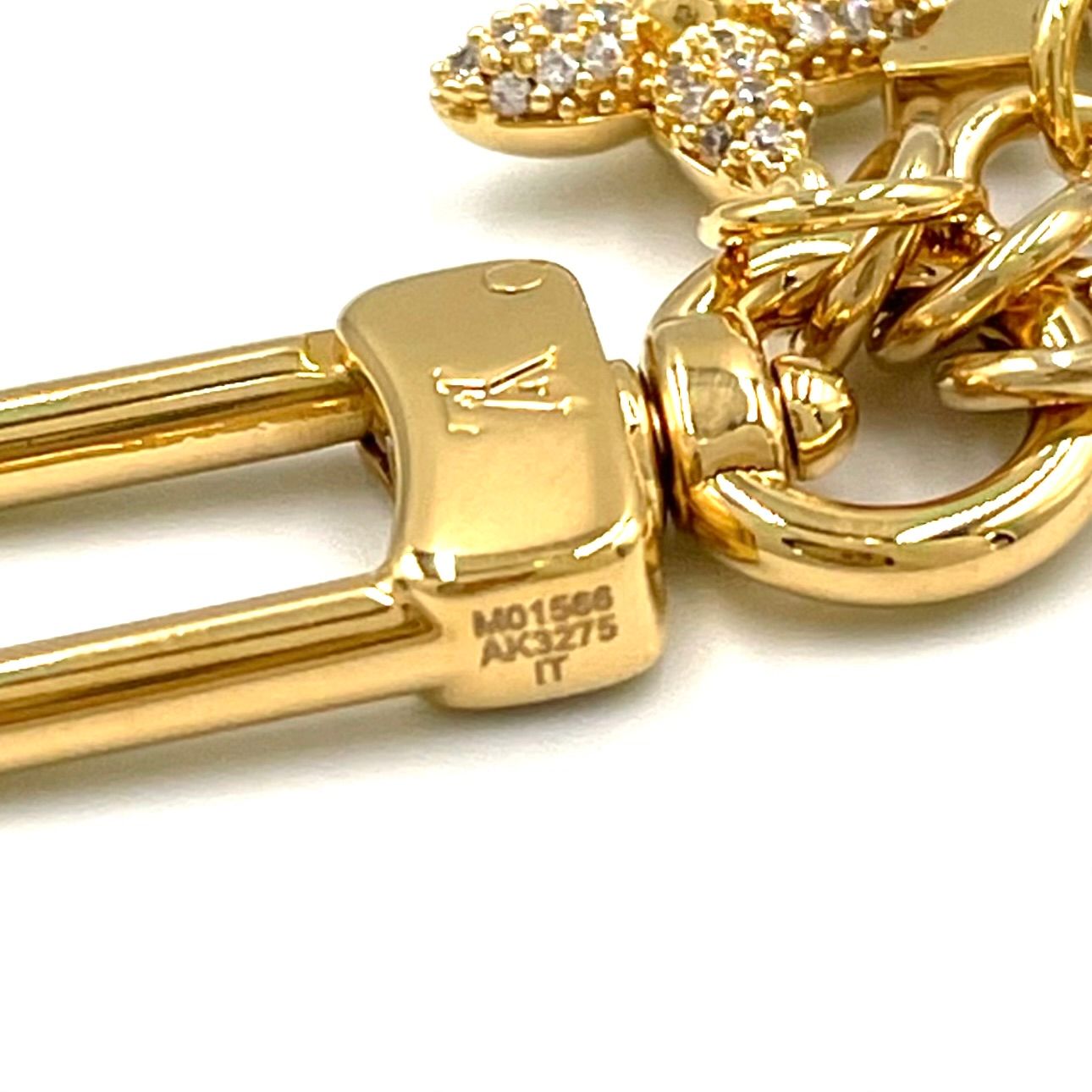 Louis Vuitton Micro Charm LV Iconic Metal Gold Key Holder — view 3