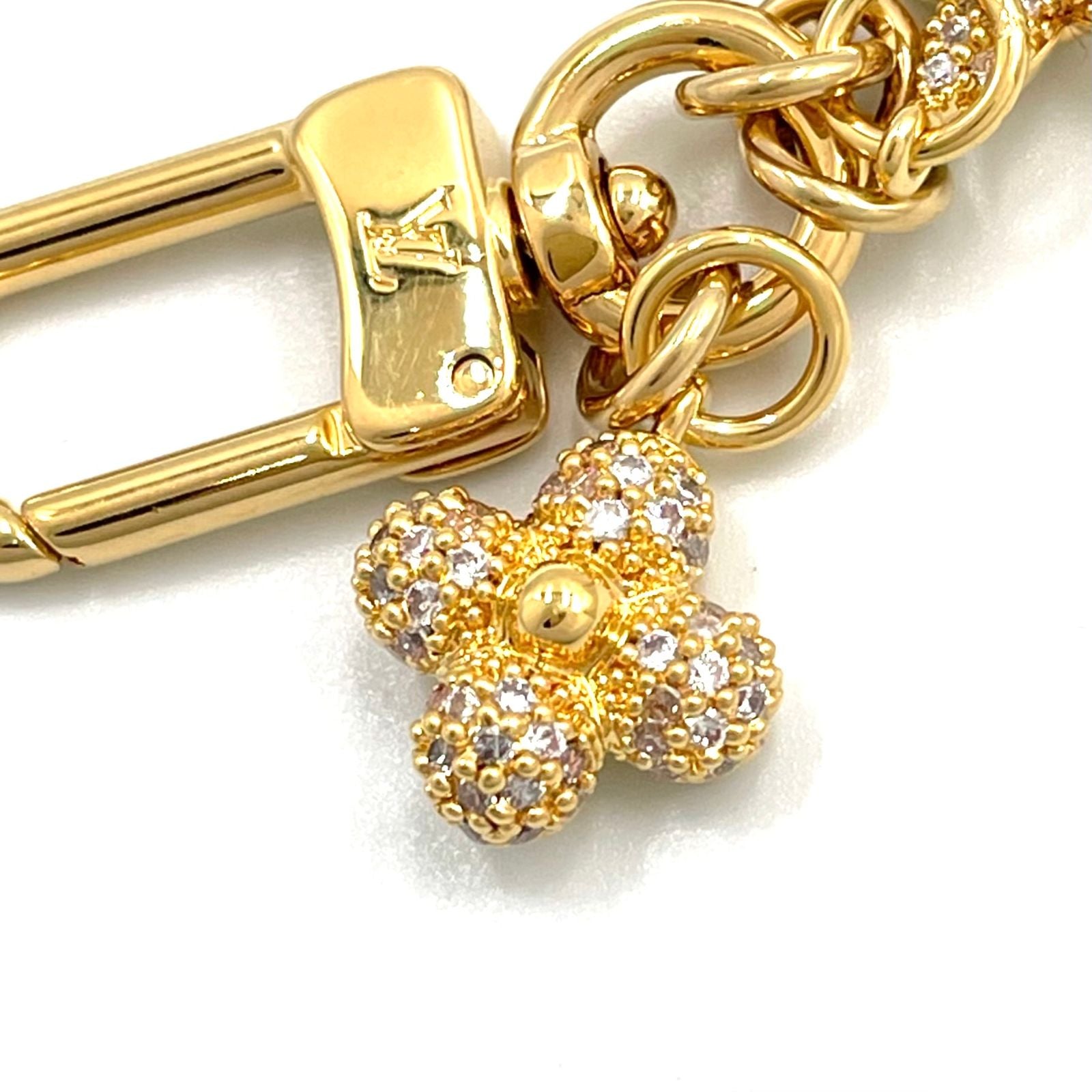 Louis Vuitton Micro Charm LV Iconic Metal Gold Key Holder — view 5