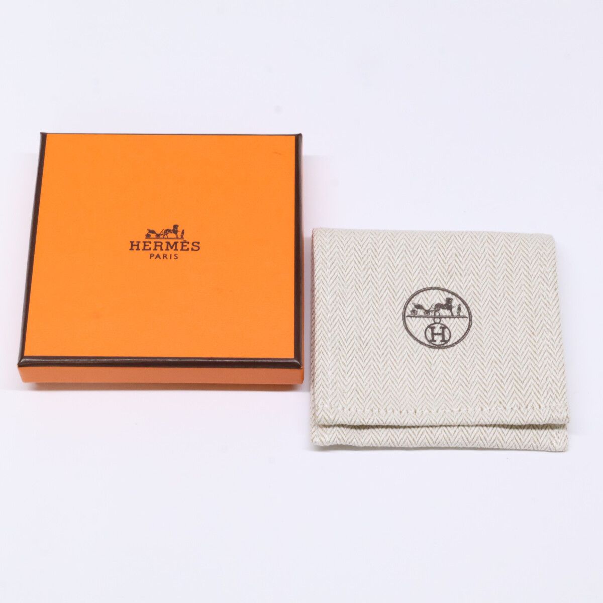 Hermes Turni Tresse Leather T4 Bracelet — view 7