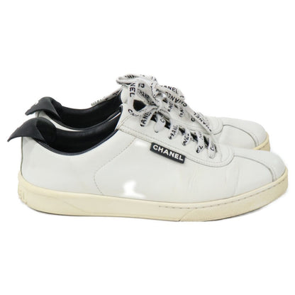 Chanel Calfskin Classic Logo Lace Low Cut Sneakers — view 4