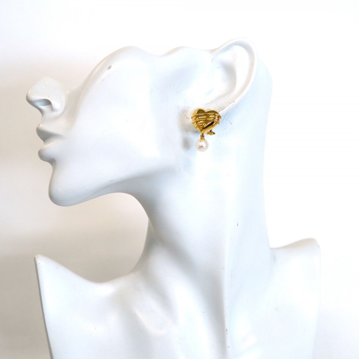 Tiffany & Co Earrings Heart Yellow Gold Pearl — view 6
