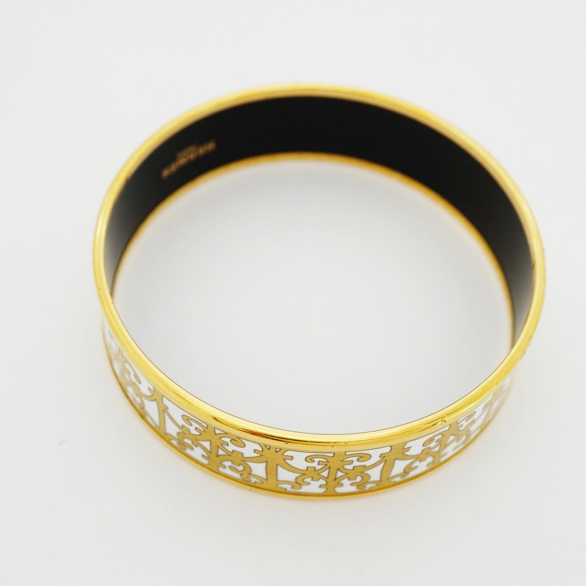 Hermes Bangle Enamel GM Gold Plated Cloisonne White Bracelet — view 2