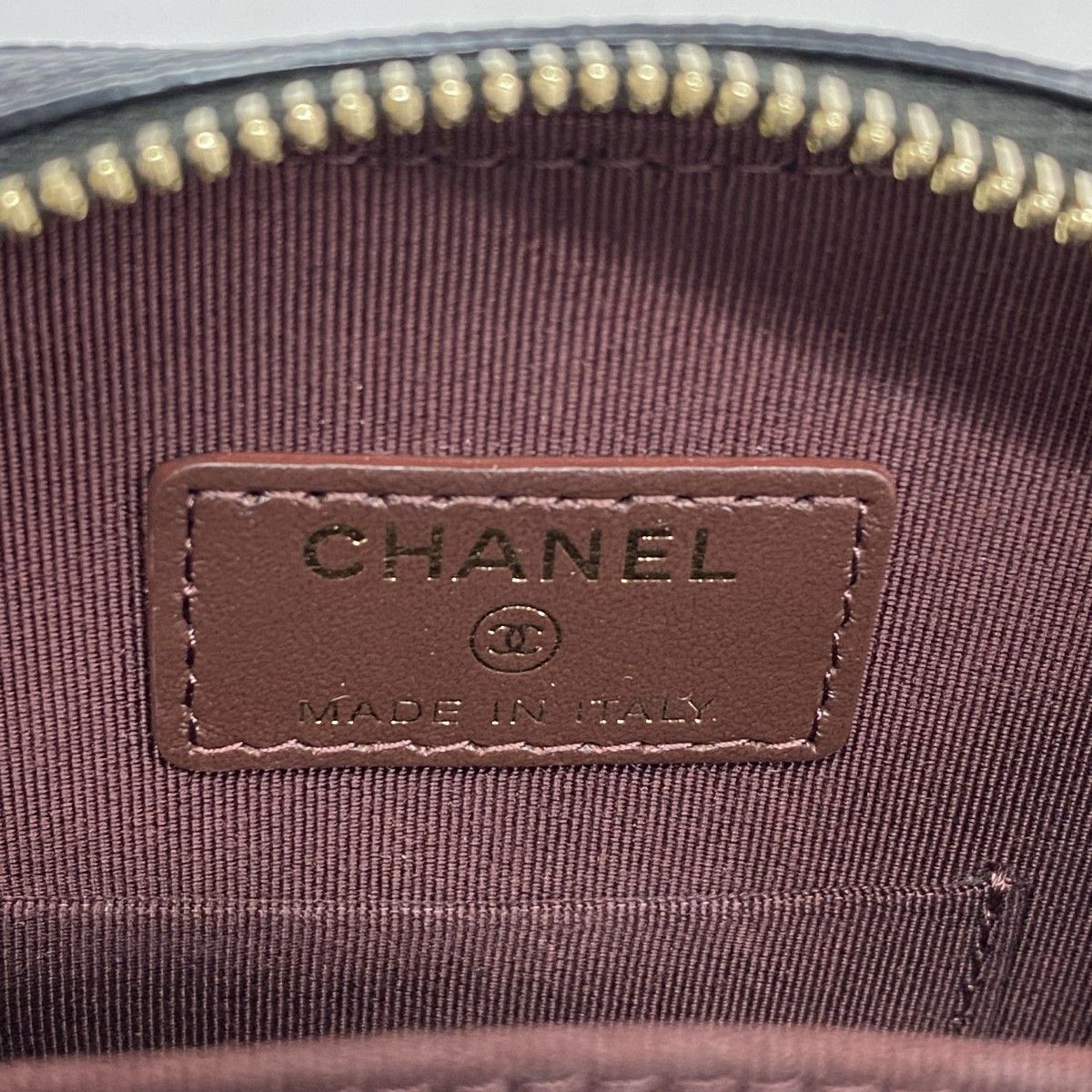 Chanel Shoulder Bag Quilted Caviar Leather Black Champagne Gold — view 5
