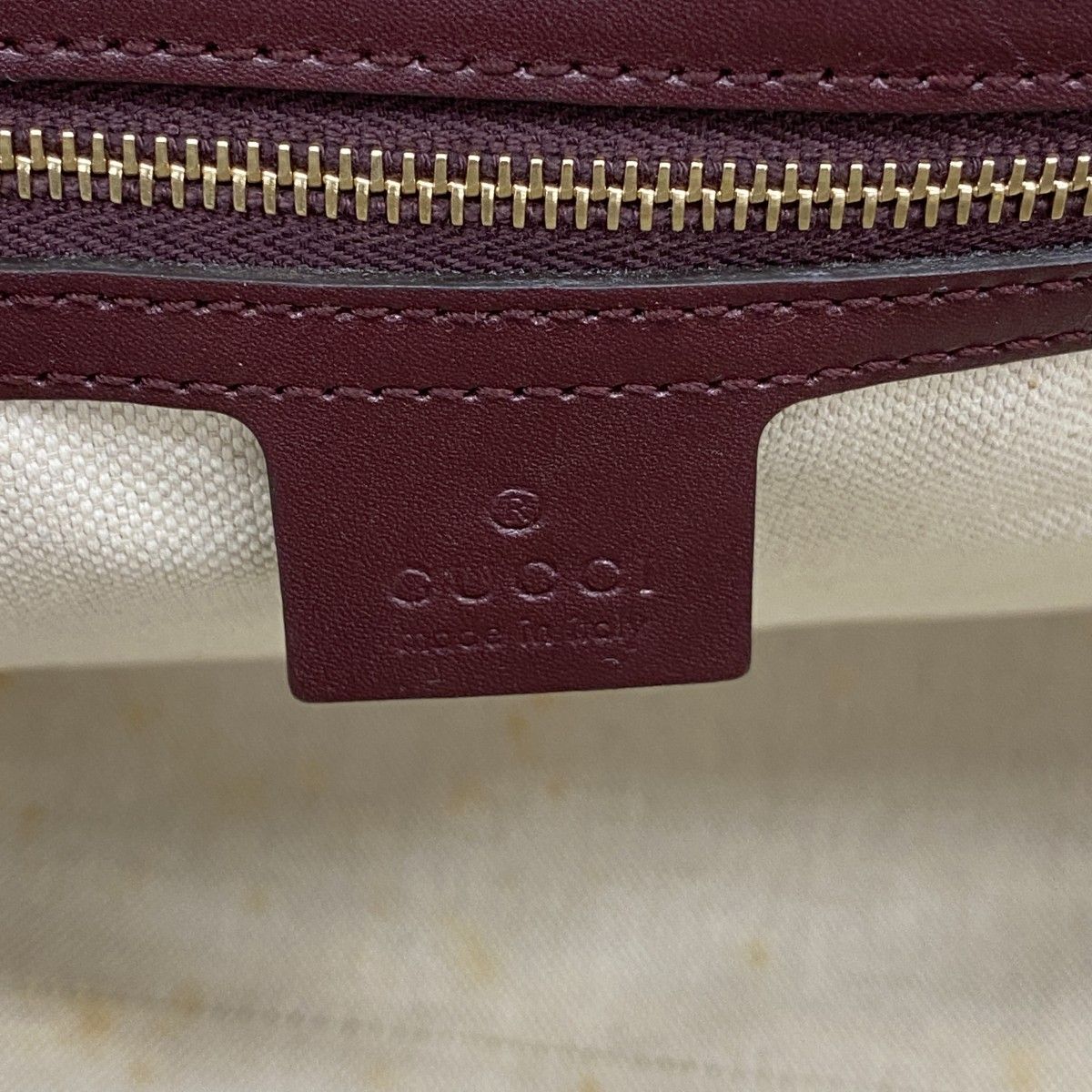 Gucci Tote GG Supreme Bordeaux Gold — view 5