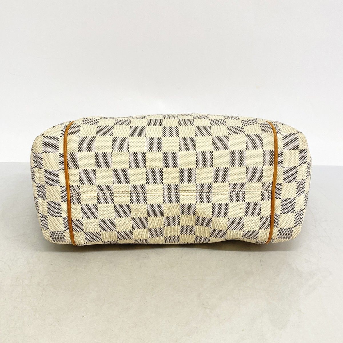 Louis Vuitton Tote Damier Azur Totally PM White — view 3