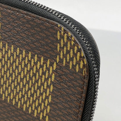 Louis Vuitton Clutch Damier Giant Pochette Jour GM Brown — view 8
