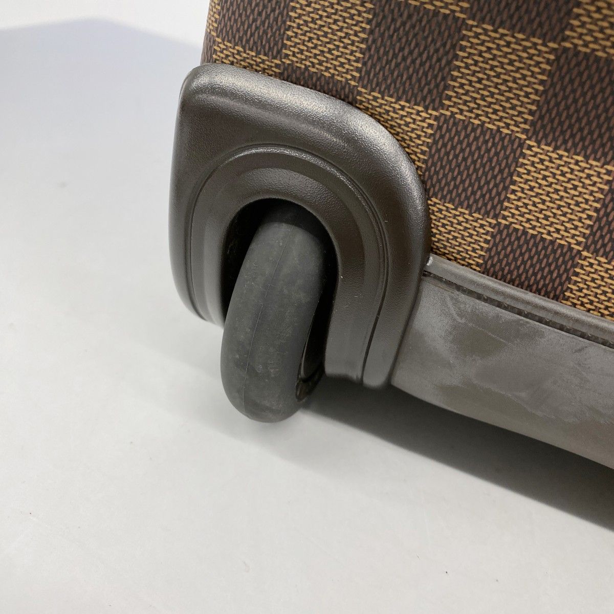Louis Vuitton Travel Bag Damier Pegase 45 Ebene — view 7