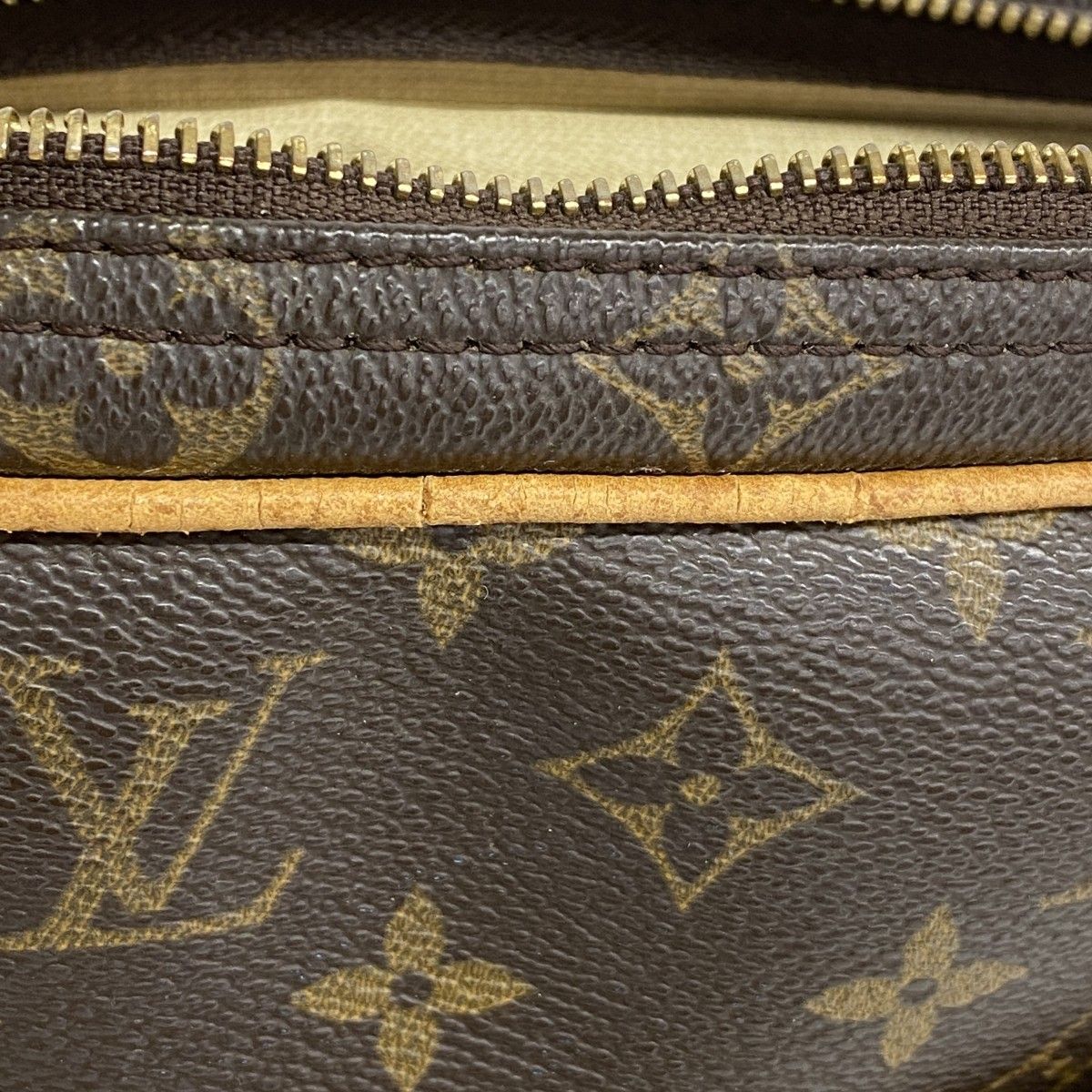 Louis Vuitton Shoulder Bag Monogram Reporter PM Brown — view 8