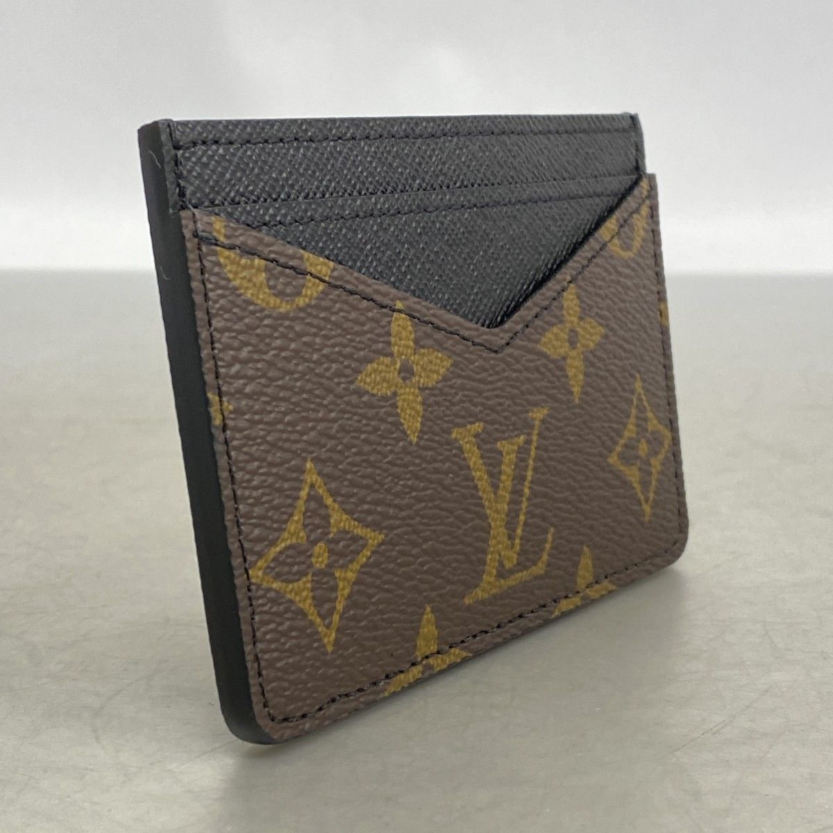 Louis Vuitton Card Case Monogram Macassar Neo Holder Brown — view 2