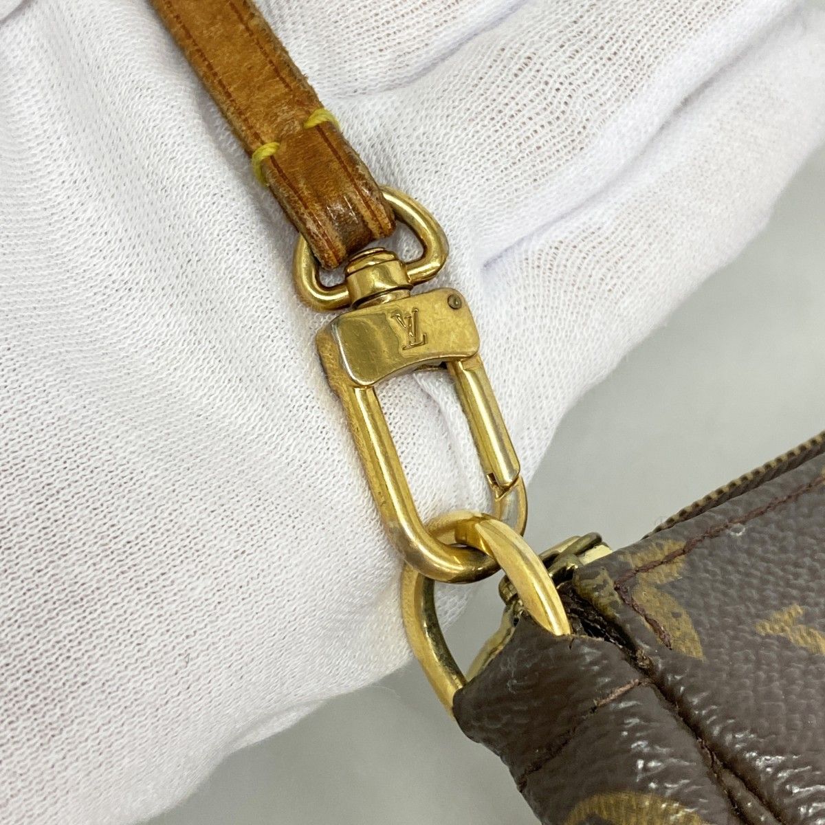 Louis Vuitton Pouch Monogram Pochette Brown — view 8