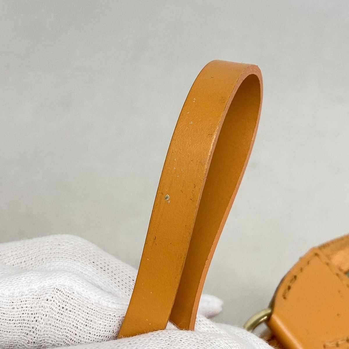 Louis Vuitton Pouch Epi Pochette Mandarin — view 8