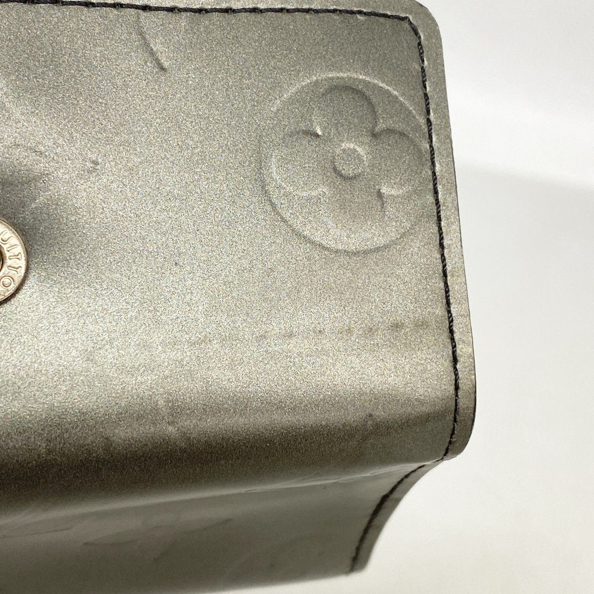 Louis Vuitton Key Case Monogram Matte Multicles 4 Noir Key Holder — view 6
