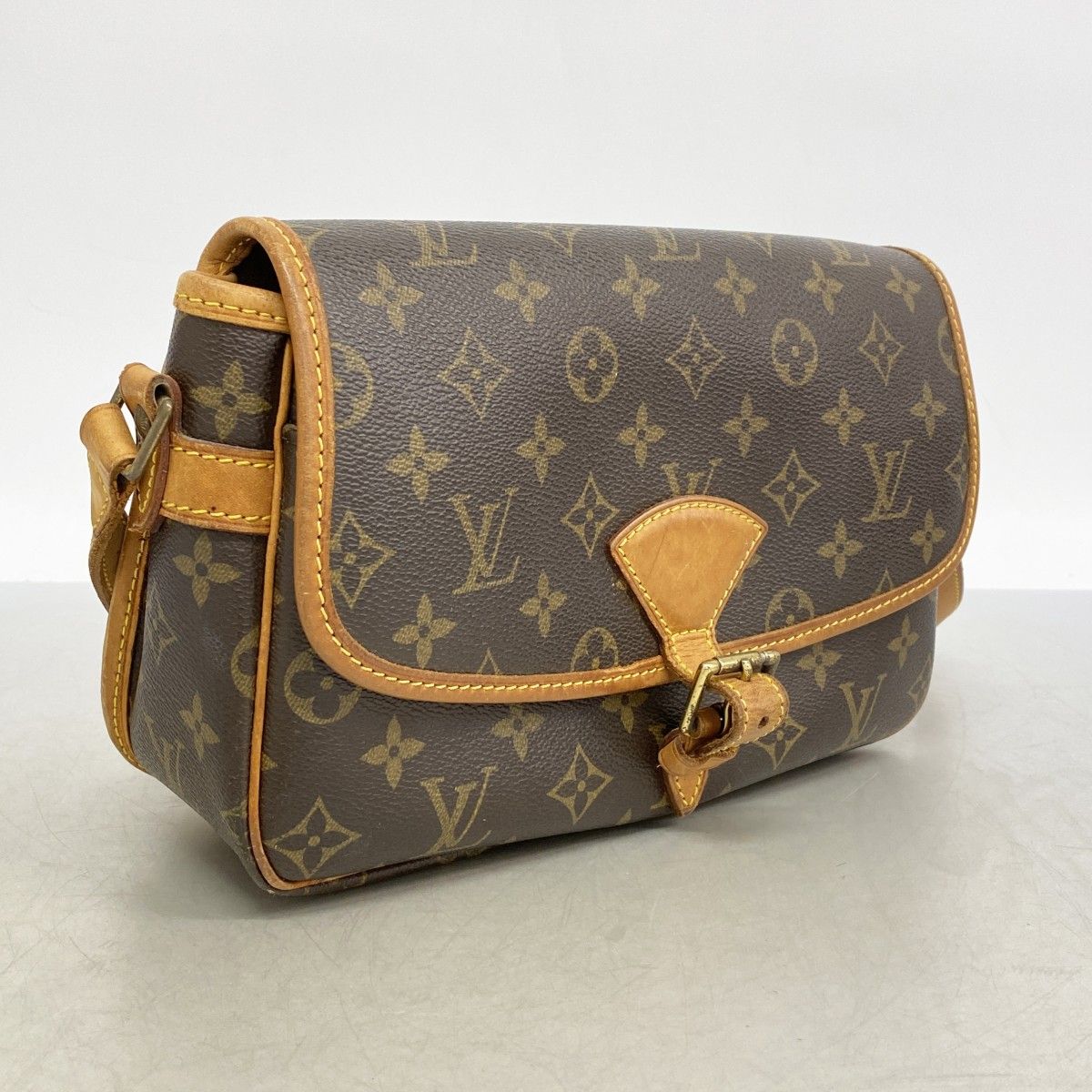 Louis Vuitton Shoulder Bag Monogram Sologne Brown — view 2