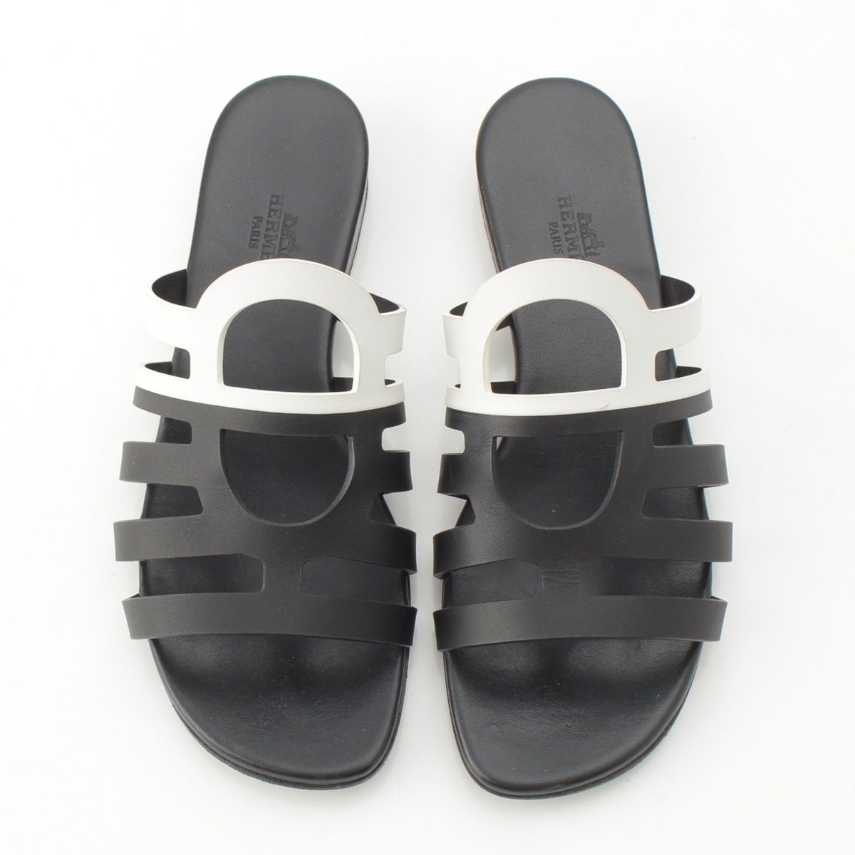 Hermes Camellia Chaine Sandals Black White — view 2