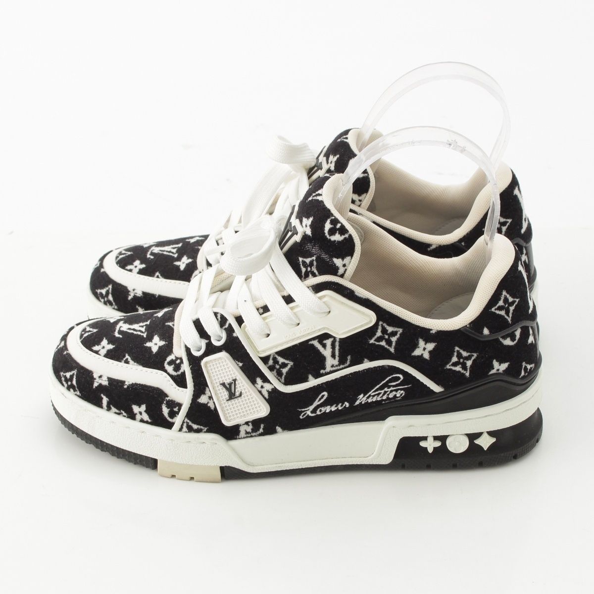 Louis Vuitton LV Velour Leather Low Cut Sneakers Shoes Black — view 3