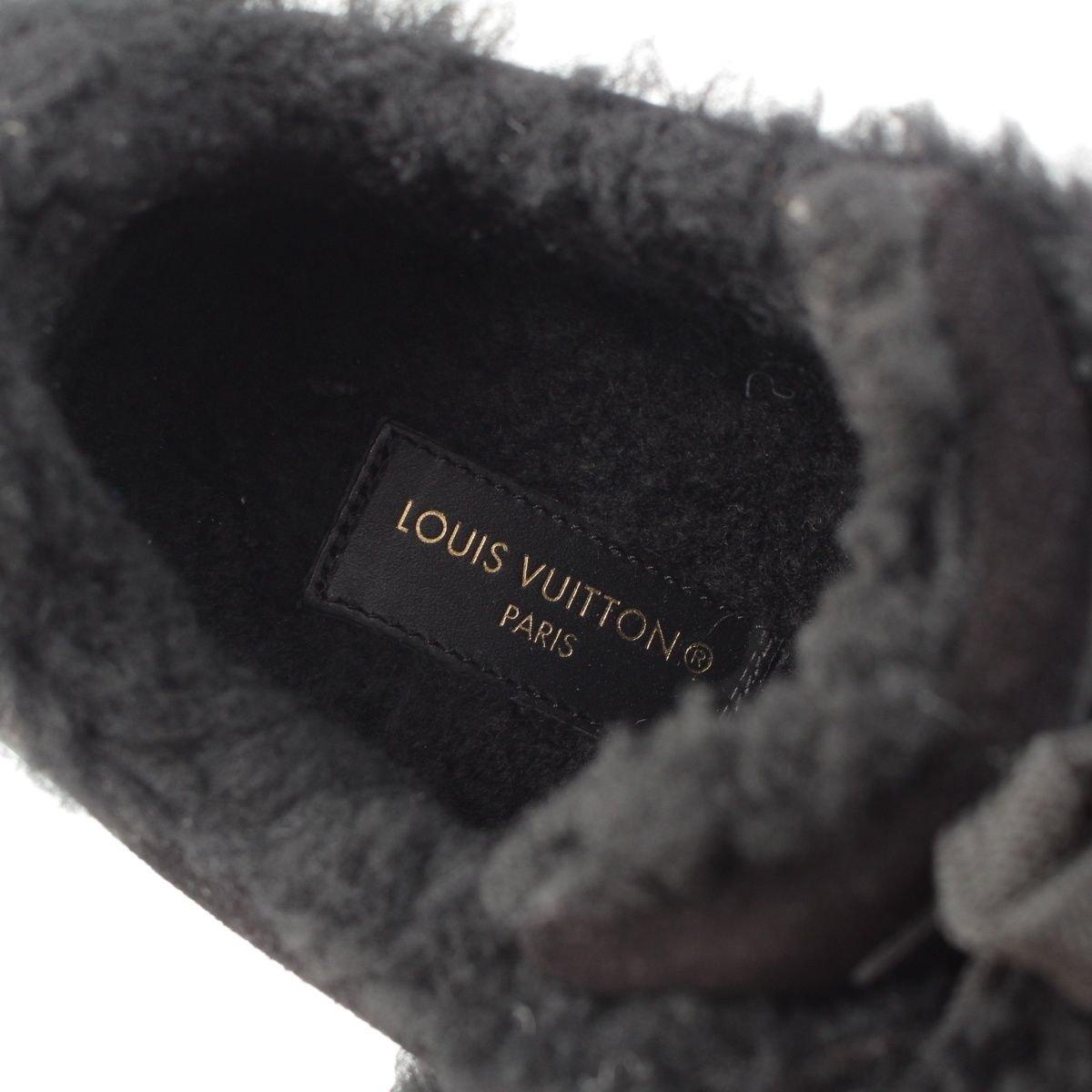 Louis Vuitton Boa Logo Low Cut Sneakers Black — view 7
