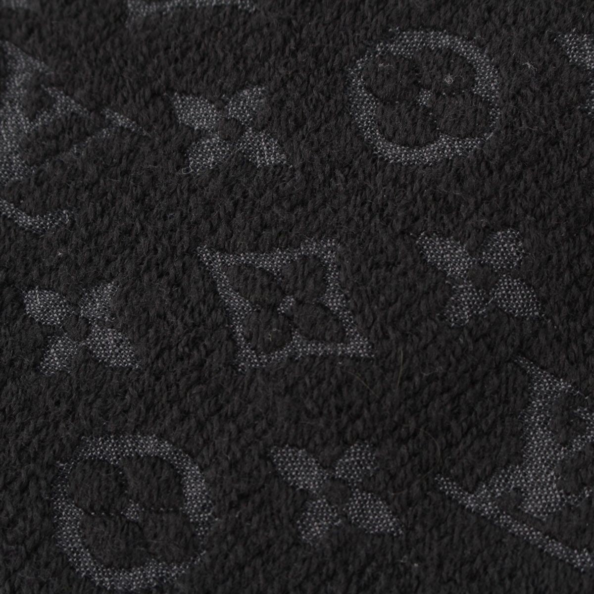 Louis Vuitton Monogram Wool Echarpe Scarf Black — view 5