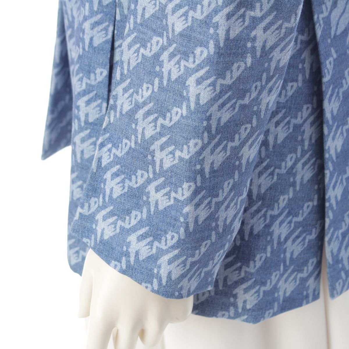 Fendi Chambray All Over Pattern Jacket with Belt Blue 34 — view 7