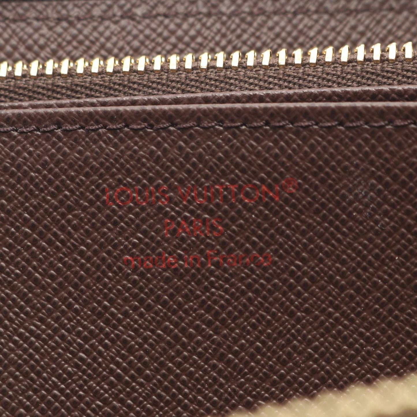 Louis Vuitton Round Wallet Zippy Canvas — view 4