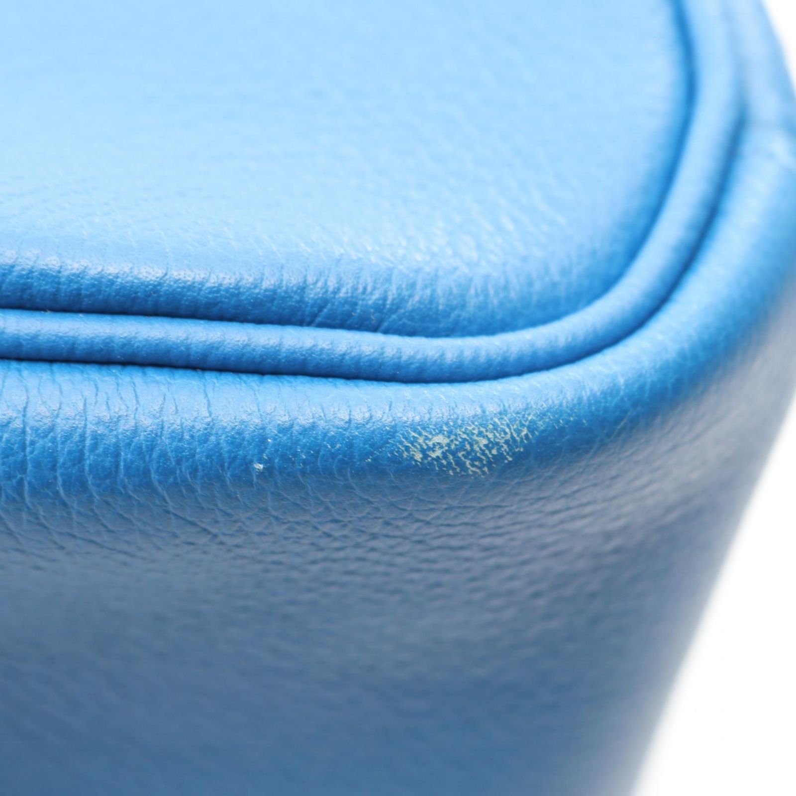 Hermes Shoulder Bag Lindy 30 Blue Zeliege Leather — view 8