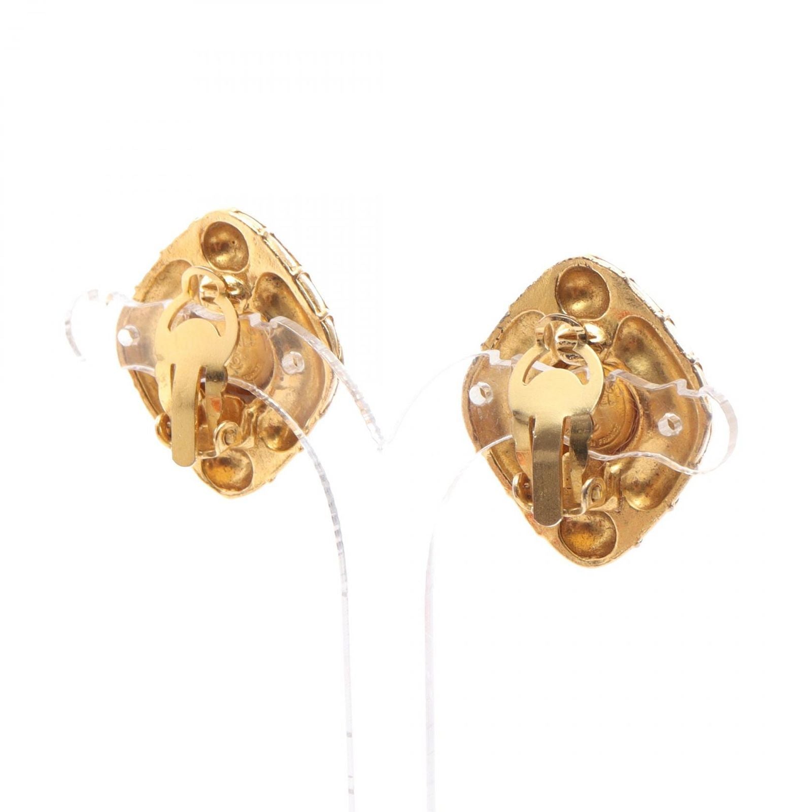 Chanel Earrings Quilted Gold — view 2
