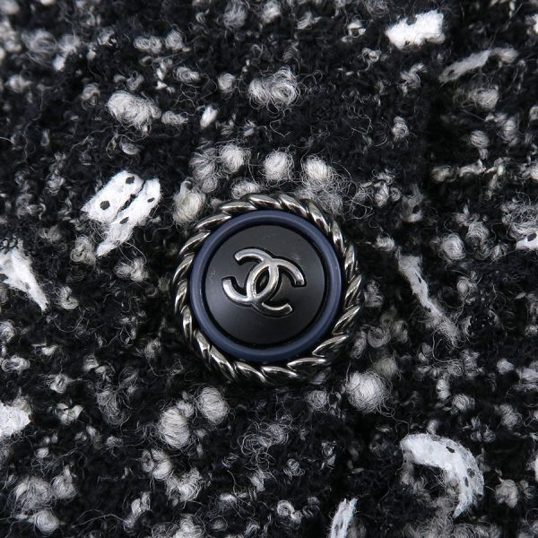 Chanel Skirt Black — view 3
