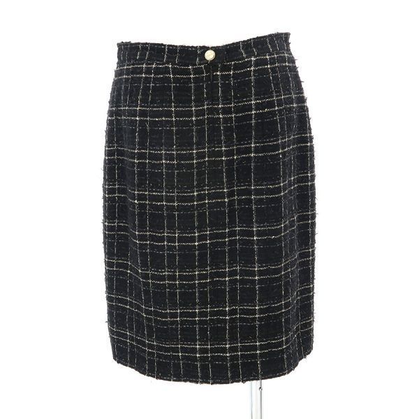 Chanel 08c Skirt Black — view 2