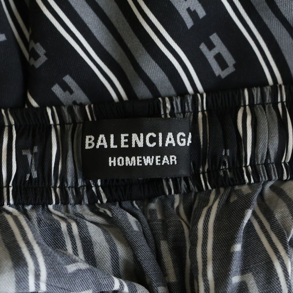 Balenciaga Homewear Logo All Over Pattern Rayon Drawstring Easy Pants Black — view 7