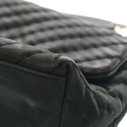Chanel Che Blanc Chain Shoulder Bag Black Gold — view 7