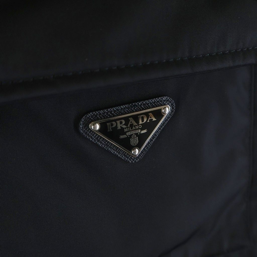 Prada Logo Triangle Plate Re-Nylon Vest Black — view 5